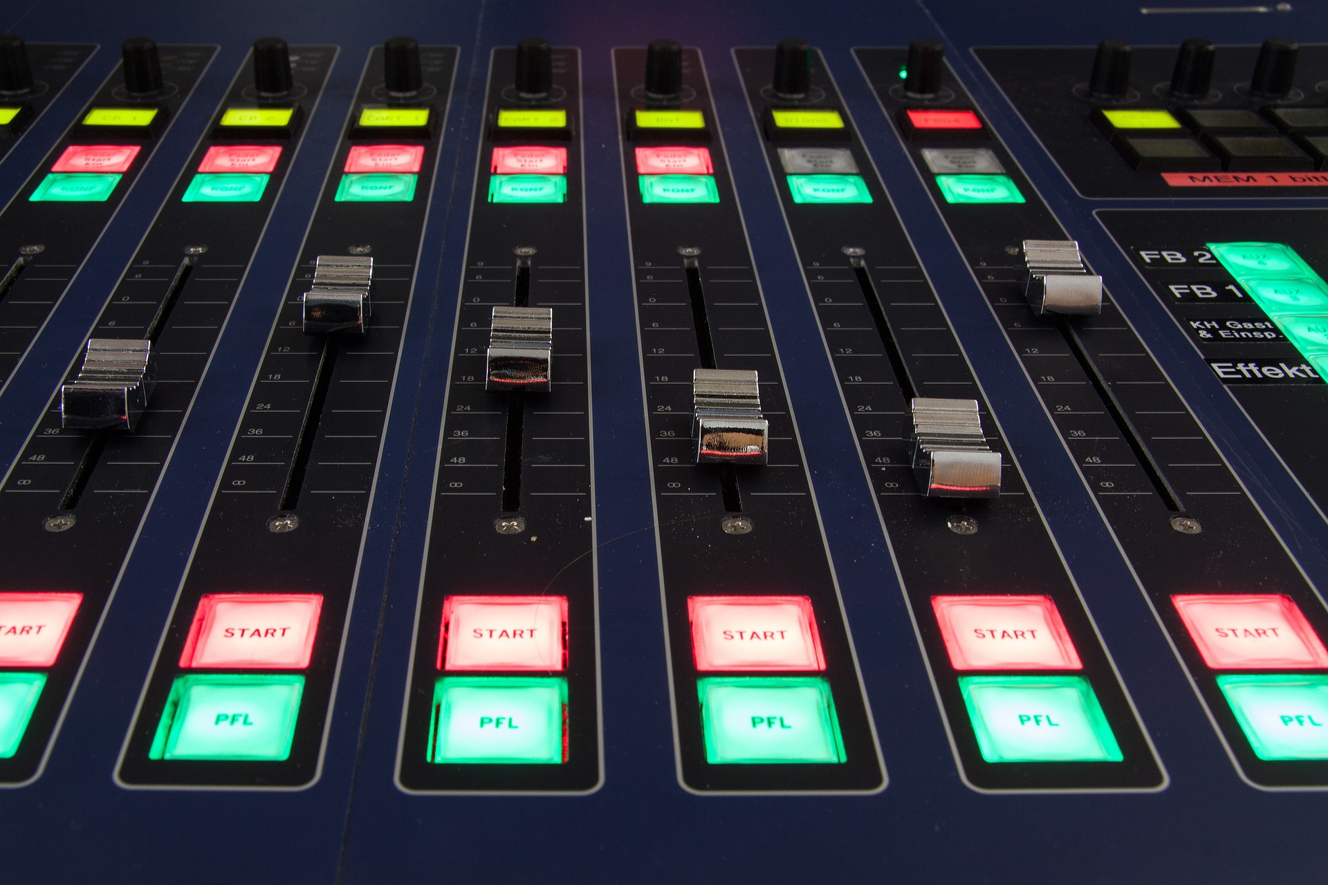 Broadcast Application